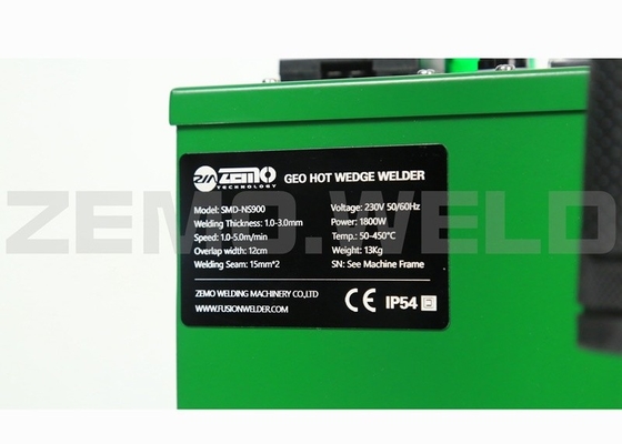 वेल्डिंग एचडीपीई एलडीपीई पीवीसी ईवा के लिए 1800W 230V जियोमेम्ब्रेन वेल्डिंग मशीन;